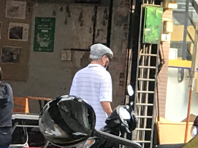 6 Ai có thể ngờ đây là cuộc đời của một du ca